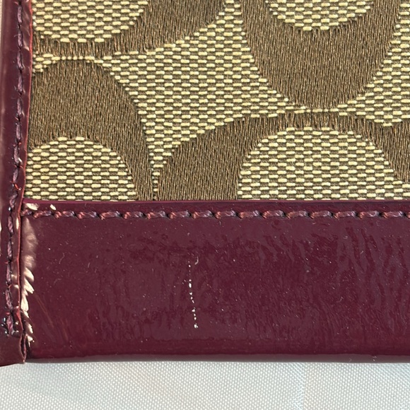 Coach Signature Canvas Tan Wallet with Plum Leather - Picture 3 of 8